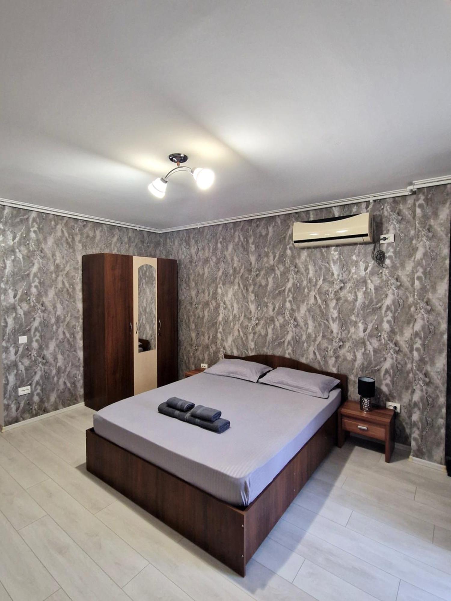 Studio Modern. บูคาเรสต์ ภายนอก รูปภาพ